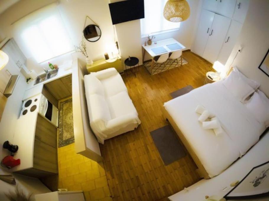Beautiful Downtown Studio! 约阿尼纳 外观 照片